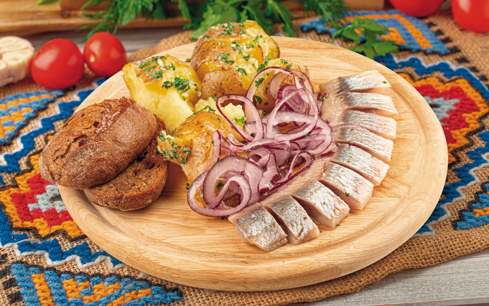 Hering sărat cu cartofi