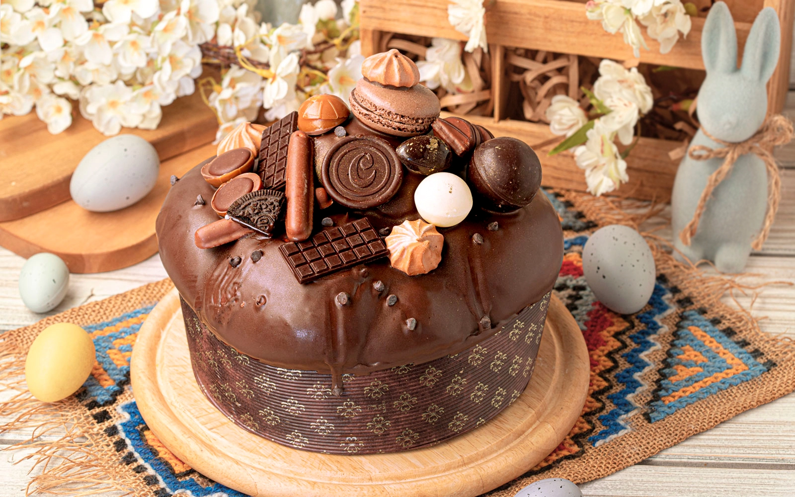 Easter cake which chocolate and hazelnut