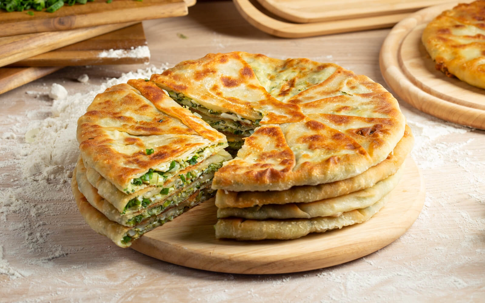 Placinta with leeks and egg