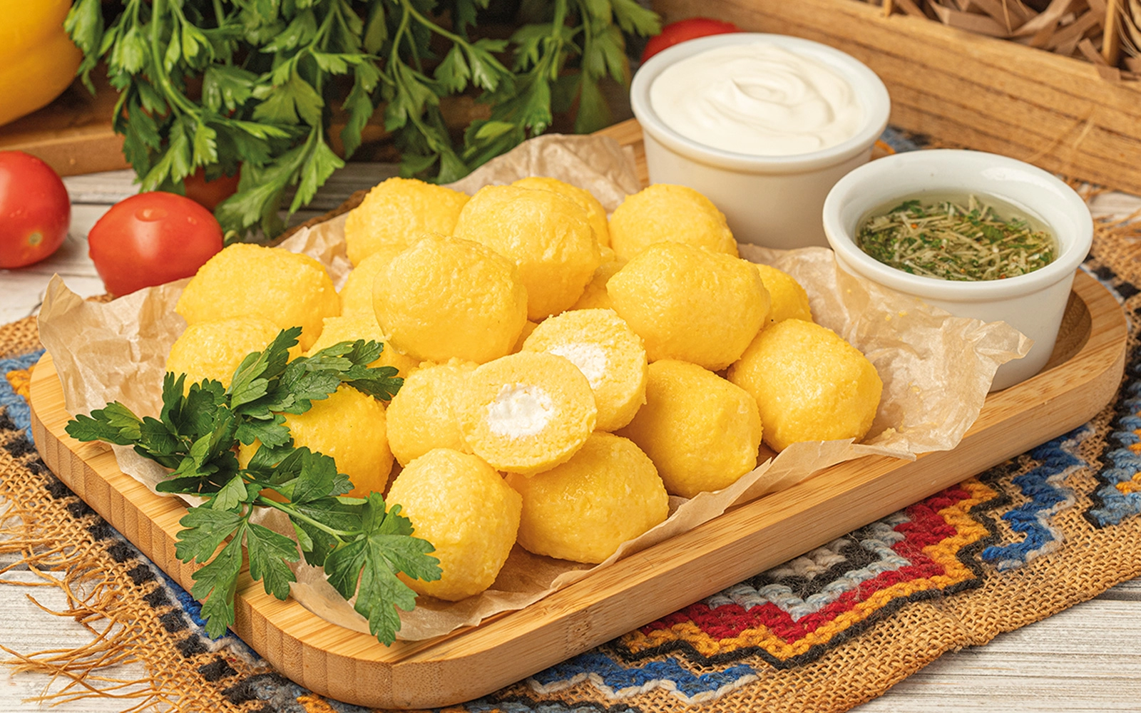 Mamaliga balls with branza cheese