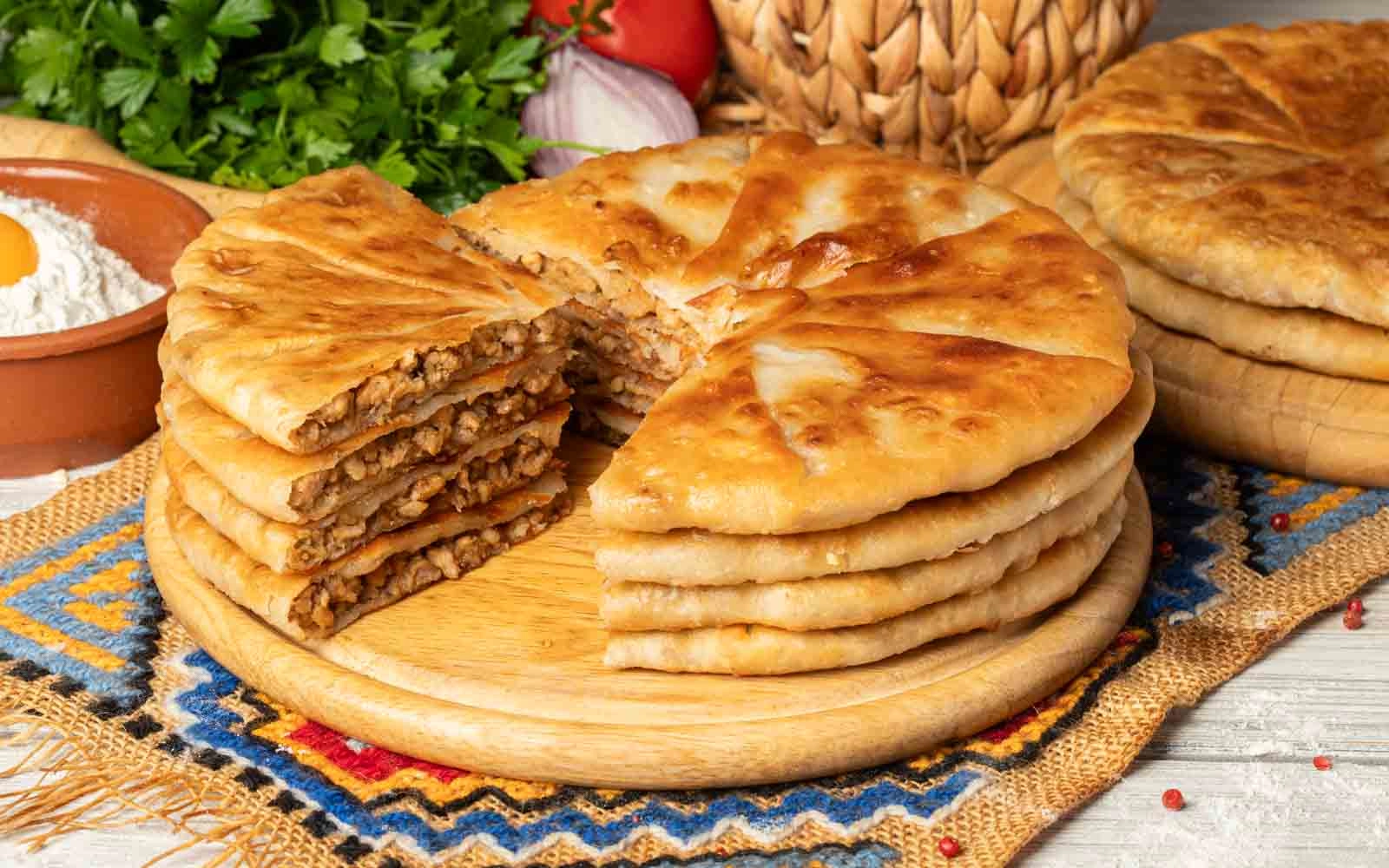 Moldavian pie with meat